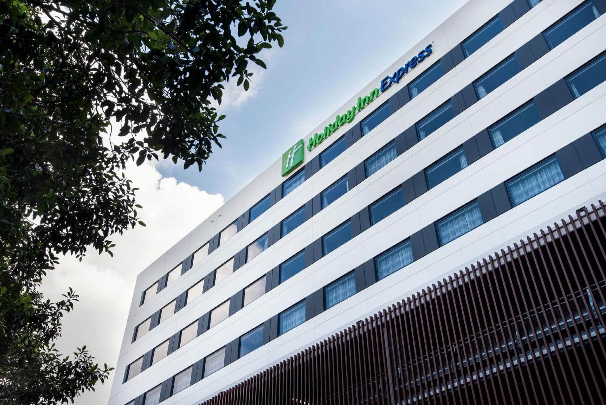 Holiday Inn Express Newcastle By Ihg Dış mekan fotoğraf
