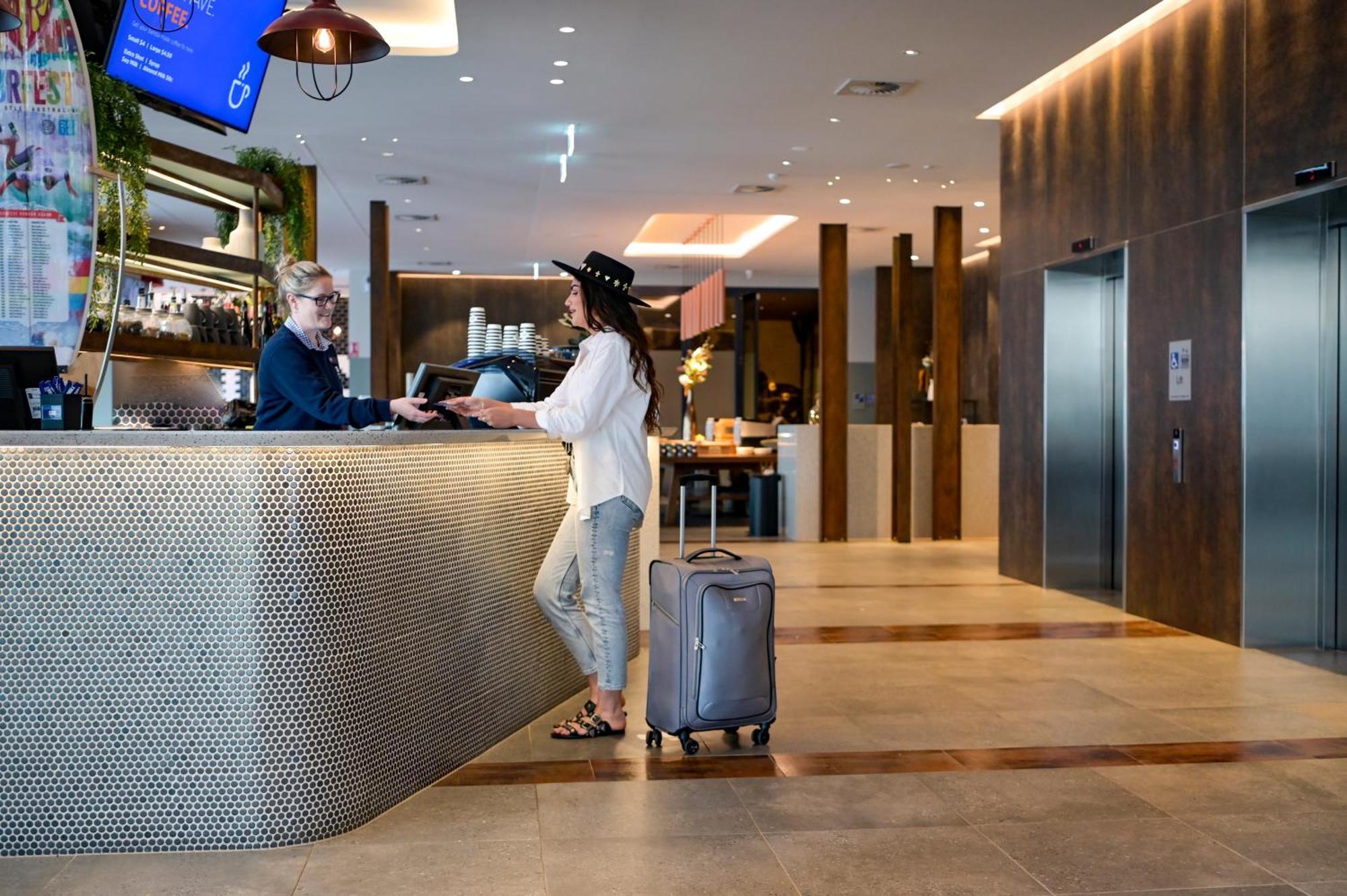 Holiday Inn Express Newcastle By Ihg Dış mekan fotoğraf